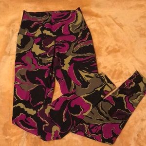 Lululemon Wunder Under